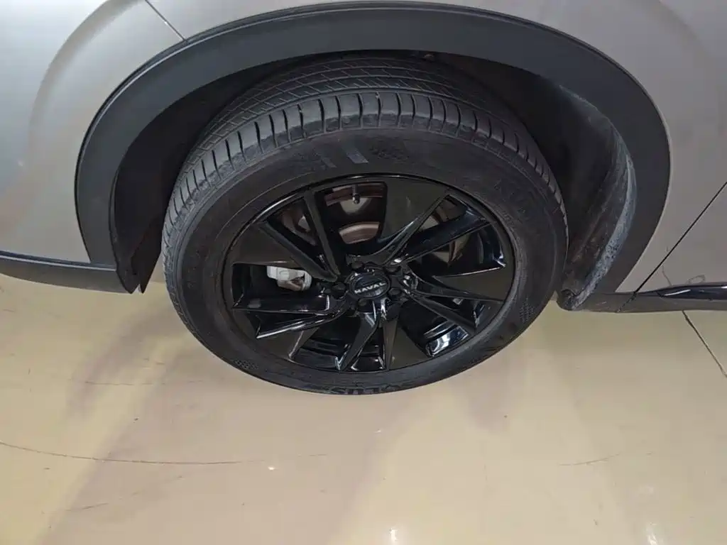 Photo 23 - Haval H6