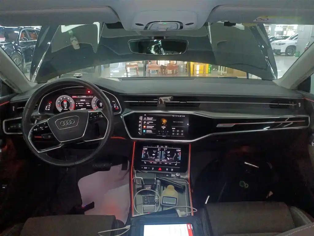 Audi A7L 2022 45 TFSI S-line Future Dream Edition фото 10