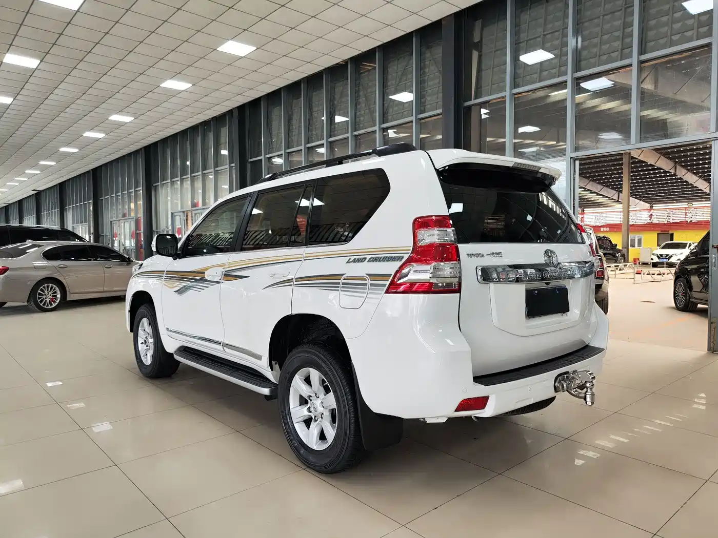 Toyota Prado 2014 4.0L Automatic TX-L фото 28