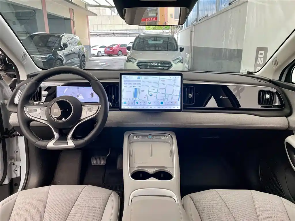 BYD Hai Shi 05 EV 2025 520KM Smart Navigation Edition фото 8