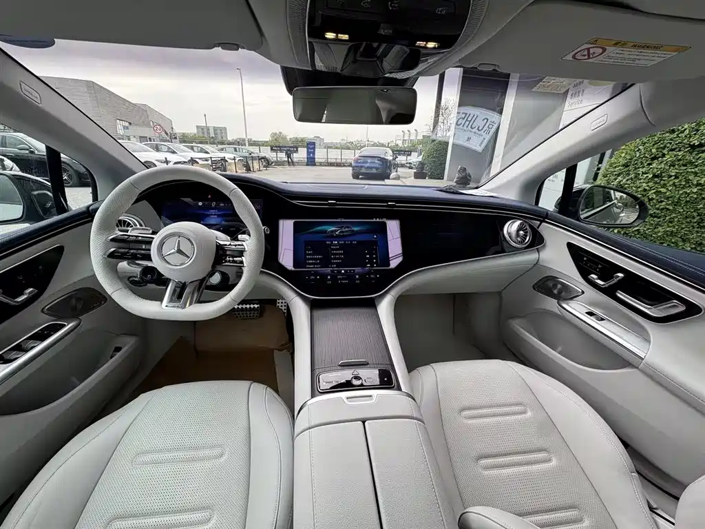 Mercedes-Benz EQE AMG 2023 AMG EQE 53 4MATIC+ фото 8