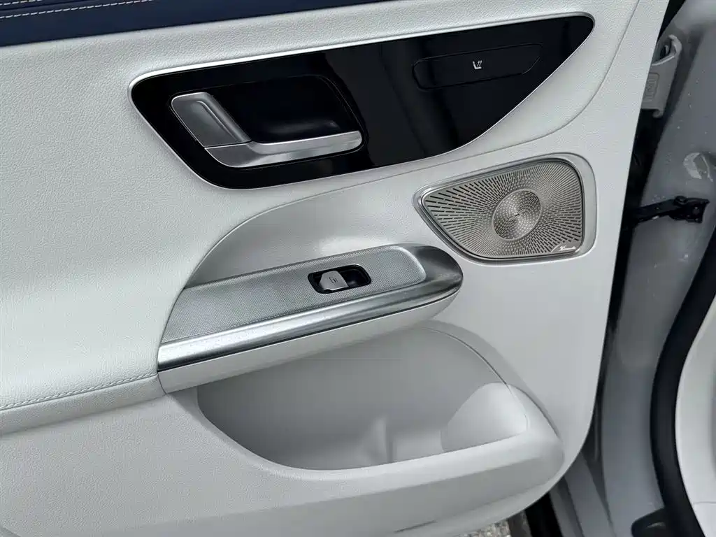 Mercedes-Benz EQE AMG 2023 AMG EQE 53 4MATIC+ фото 11