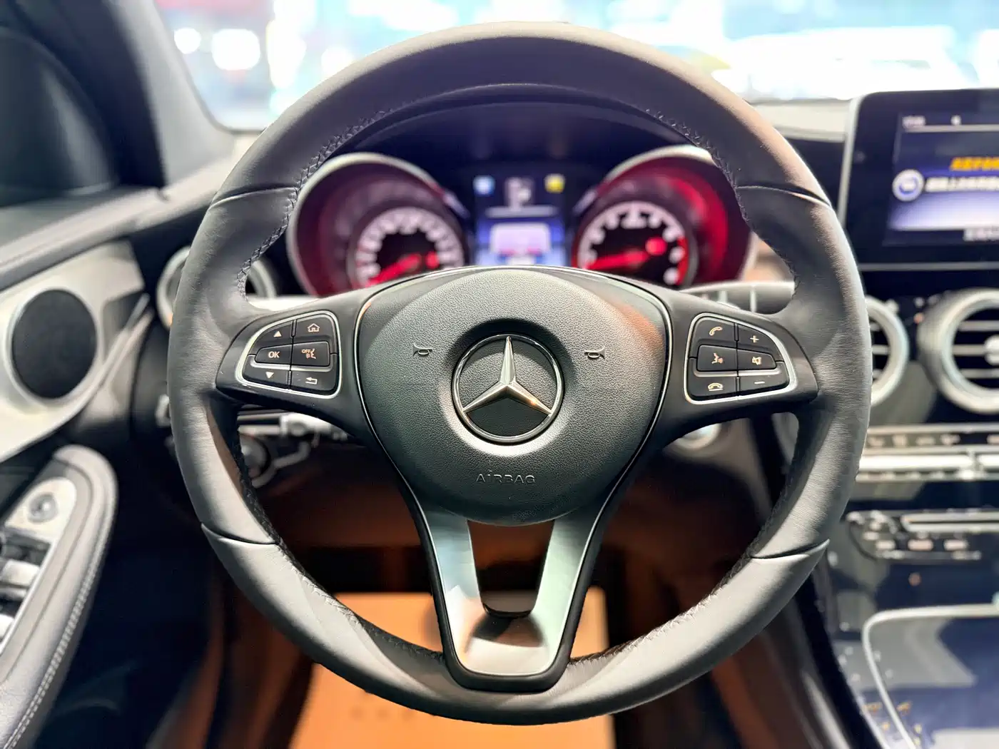 Mercedes-Benz GLC 2016 GLC 200 4MATIC фото 8