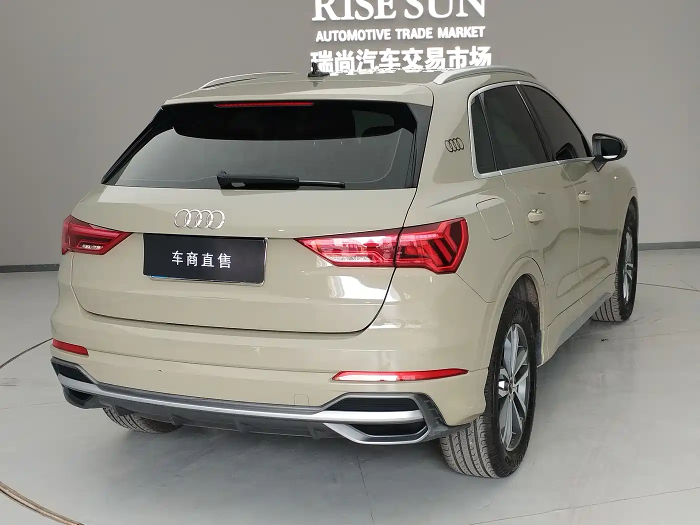 Audi Q3 2021 35 TFSI Progressive Sport фото 14