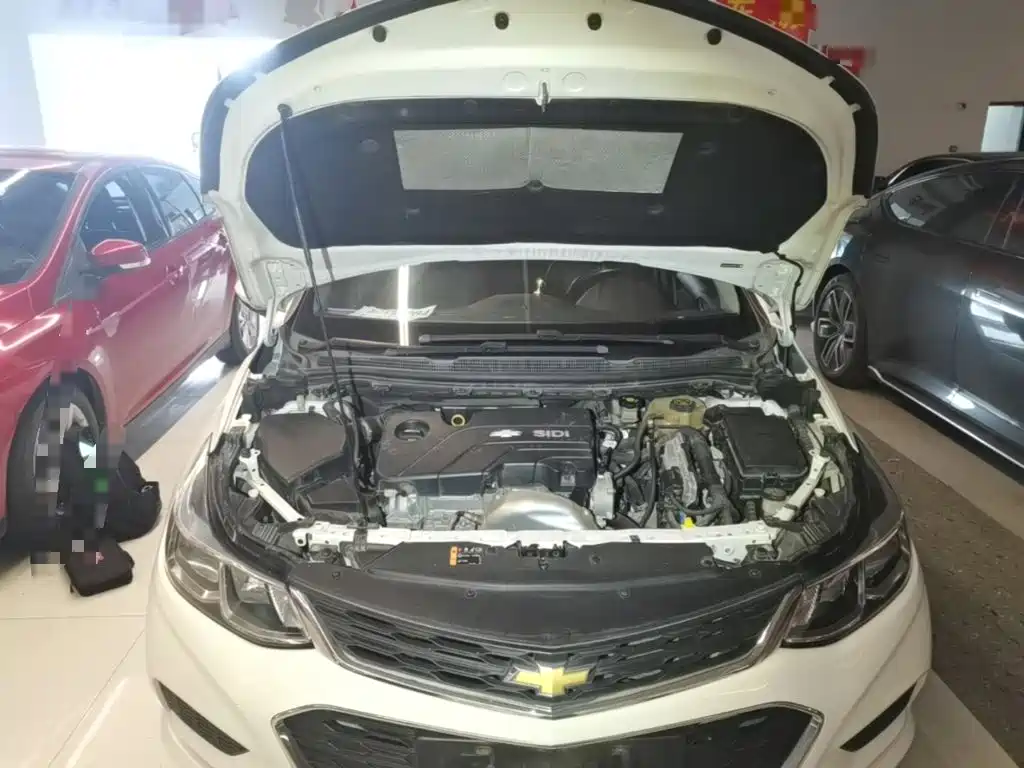 Chevrolet Cruze 2018 2018 320 Automatic Pioneer Sunroof Edition