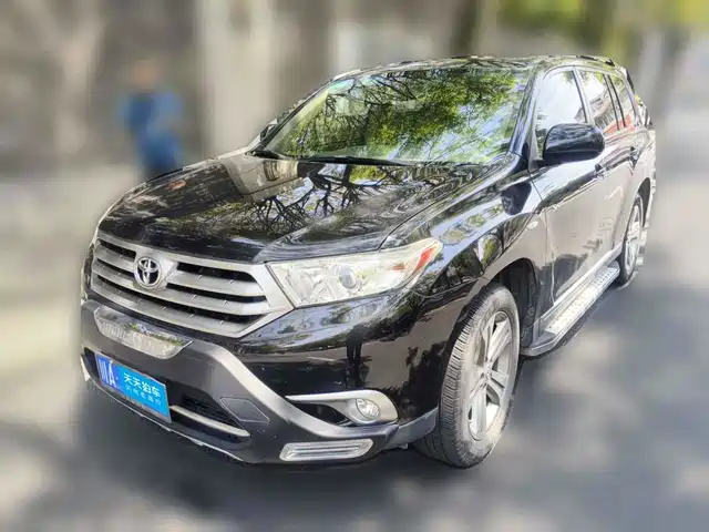 Toyota Highlander 2012 2.7L 2WD 7-Seater Luxury Edition — фото 1