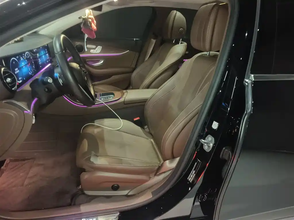 Mercedes-Benz E-Class 2023 E 300 L Sport Fashion фото 8