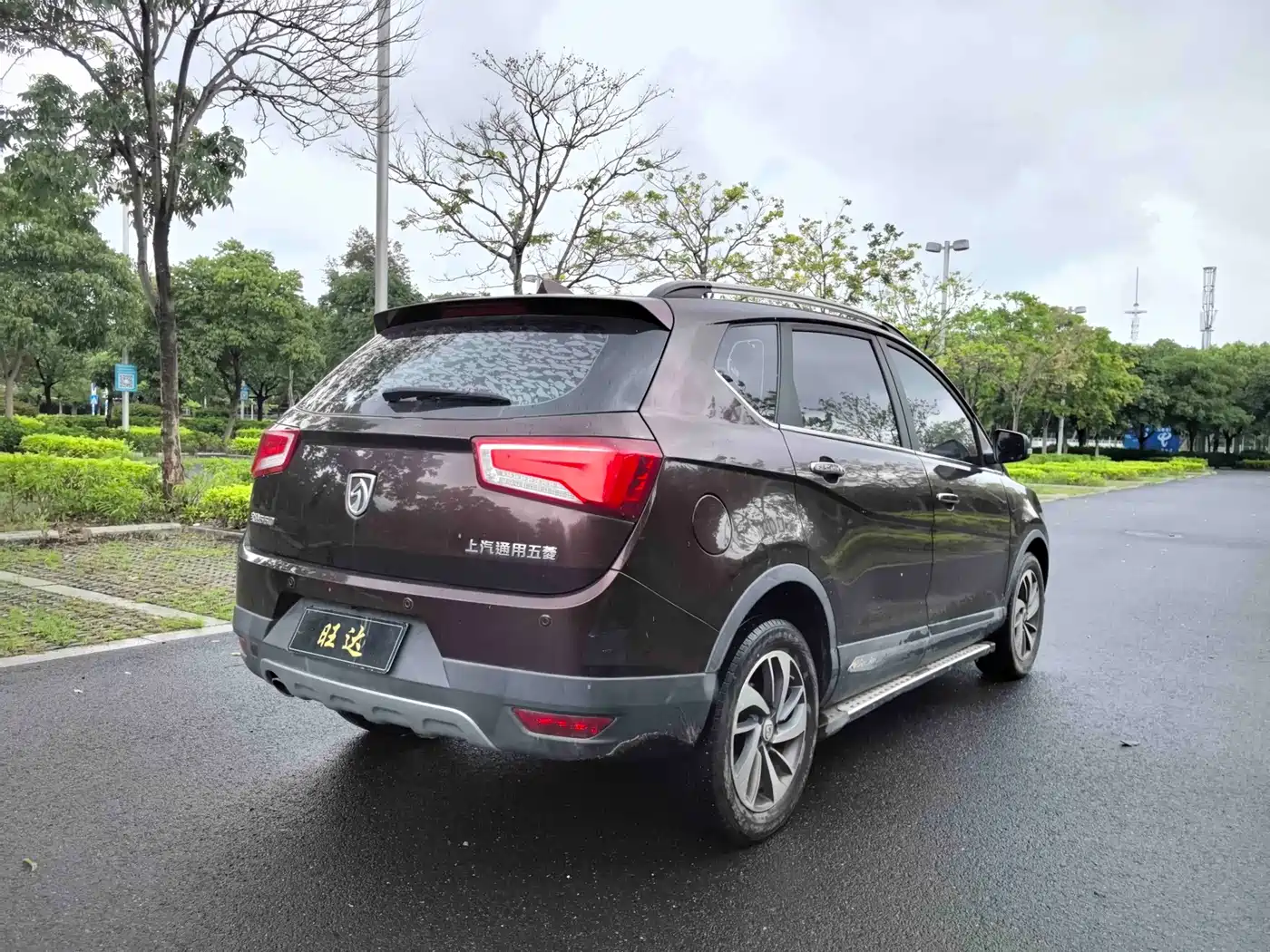 Baojun 560 2015 2015 1.8L Manual Luxury