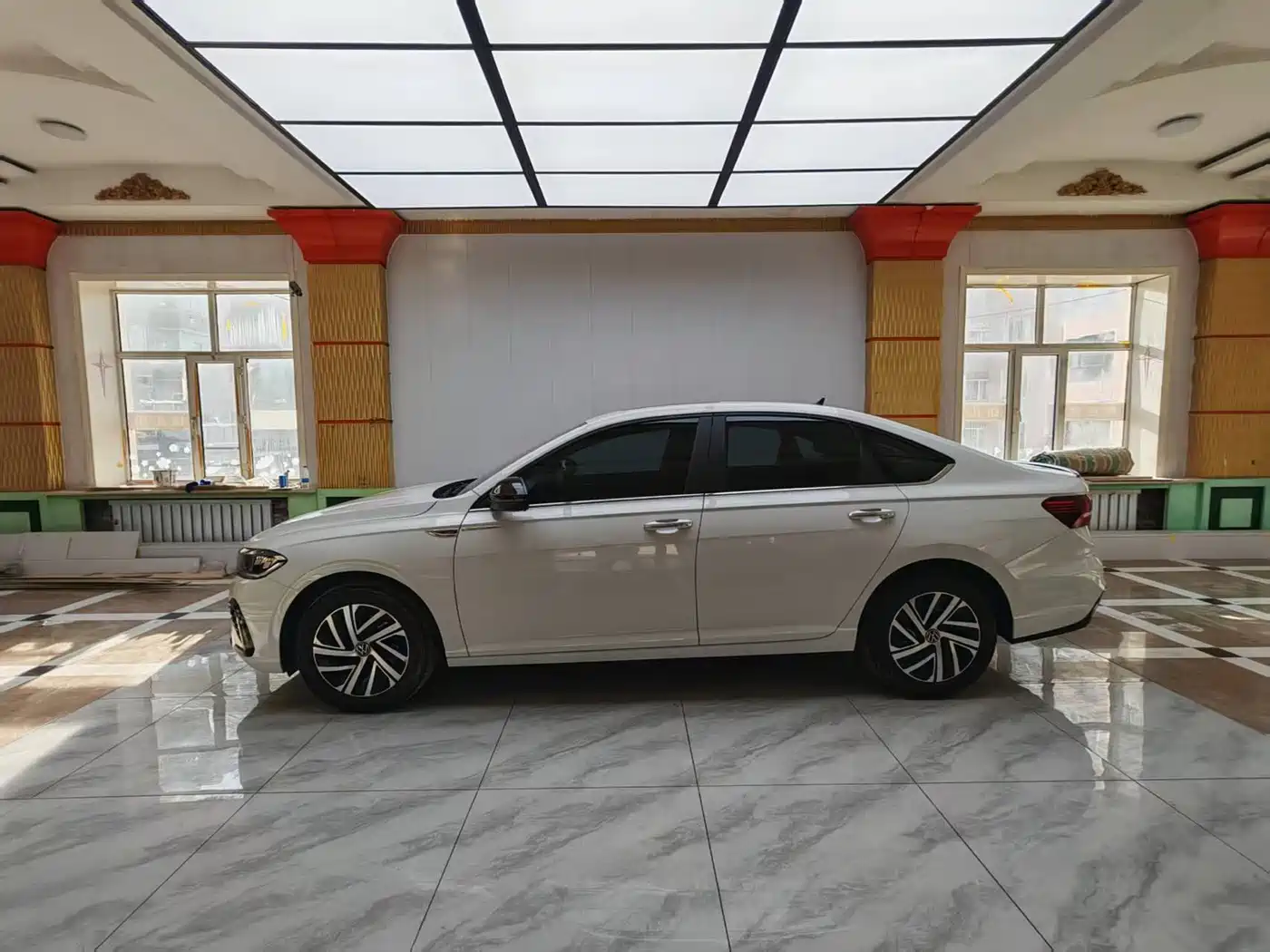 Volkswagen Lavida 2023 280TSI DSG Starlight Comfort Edition фото 6