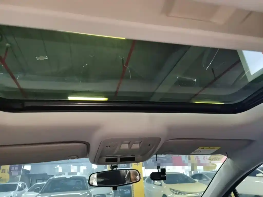 Chevrolet Cruze 2018 2018 320 Automatic Pioneer Sunroof Edition