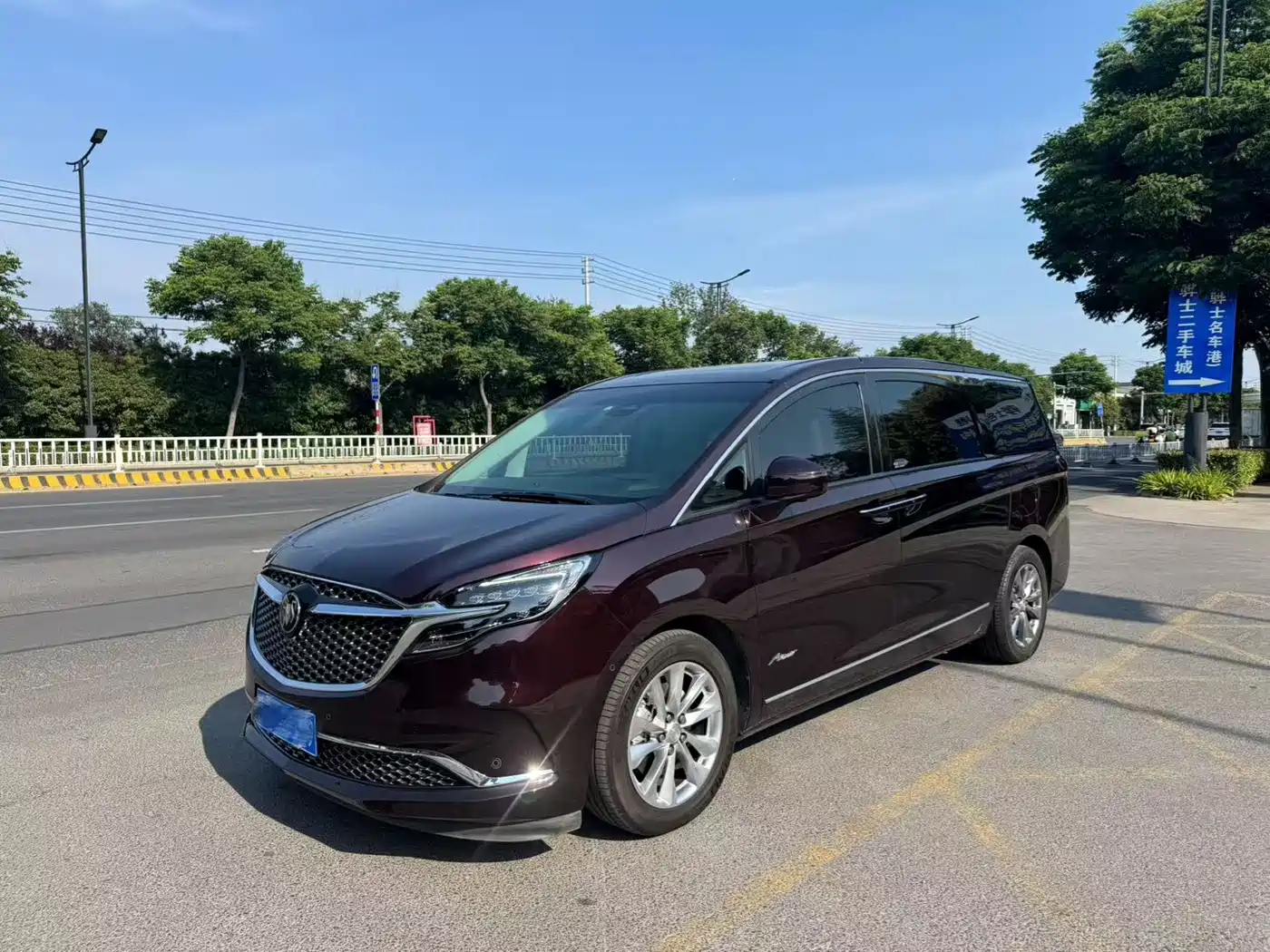 BUICK GL8