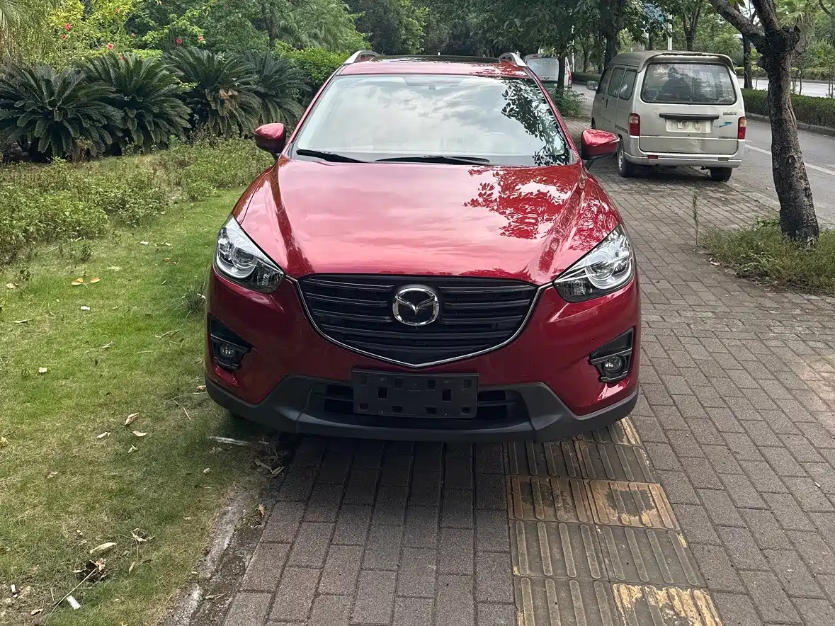 Фото 2 - Mazda CX-5