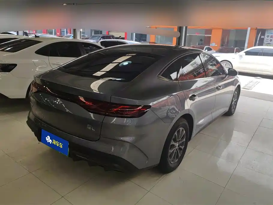 BYD Qin L 2024 DM-i 80KM Leading Edition фото 3