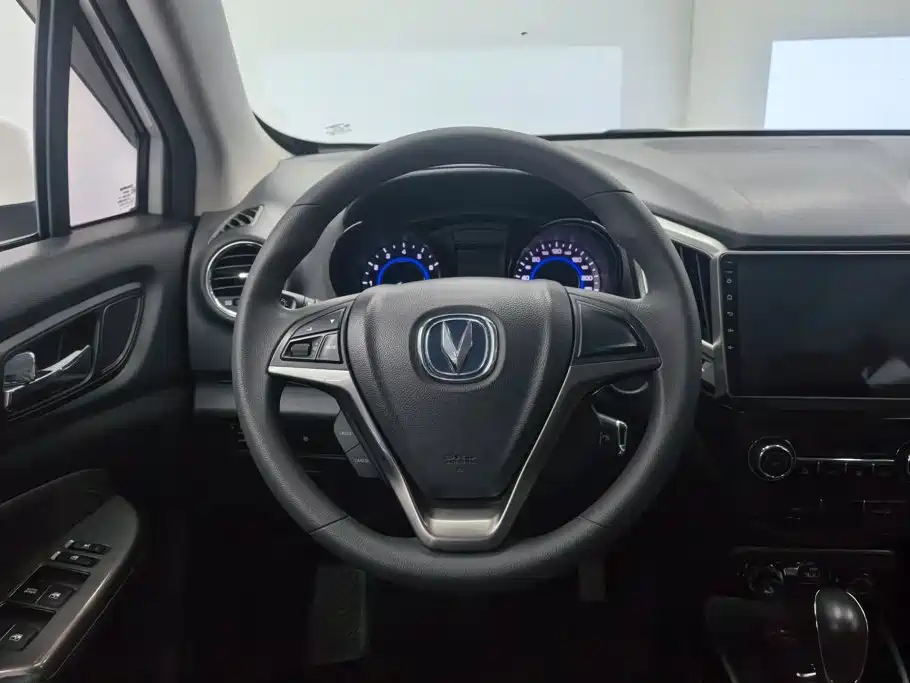 Changan CS15 2016 2016 1.5L Automatic Fashion