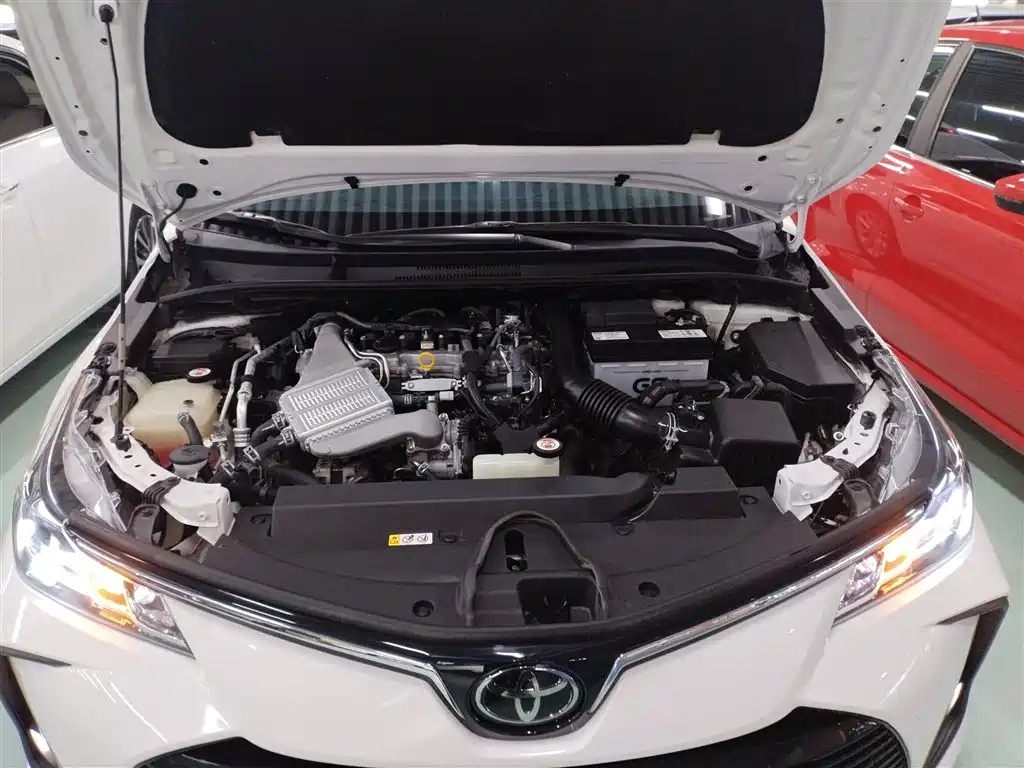 Toyota Corolla 2021 1.2T S-CVT Elite PLUS Edition фото 16