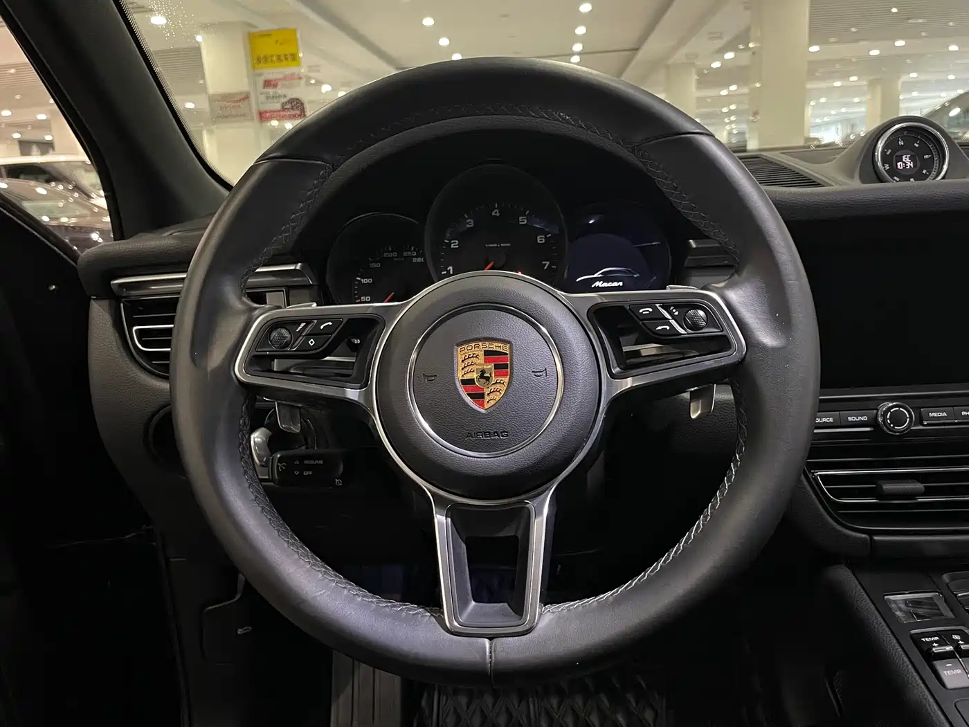 Porsche Macan 2020 Macan 2.0T фото 12