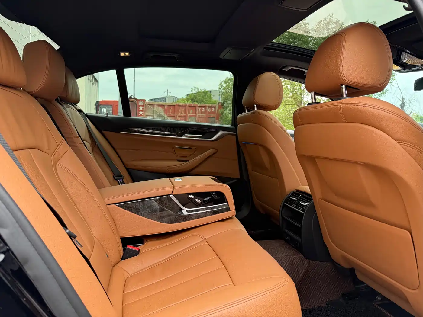 BMW 5 Series 2018 530Li Leading M Sport Package фото 11