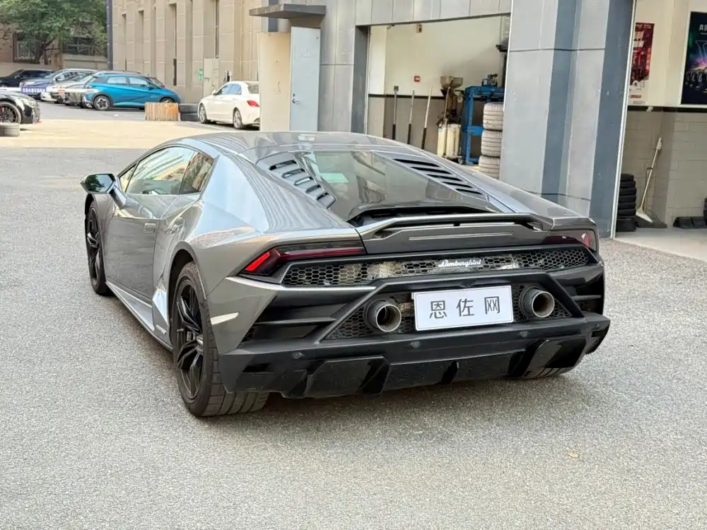 Lamborghini Huracán 2020 Huracán EVO RWD фото 21