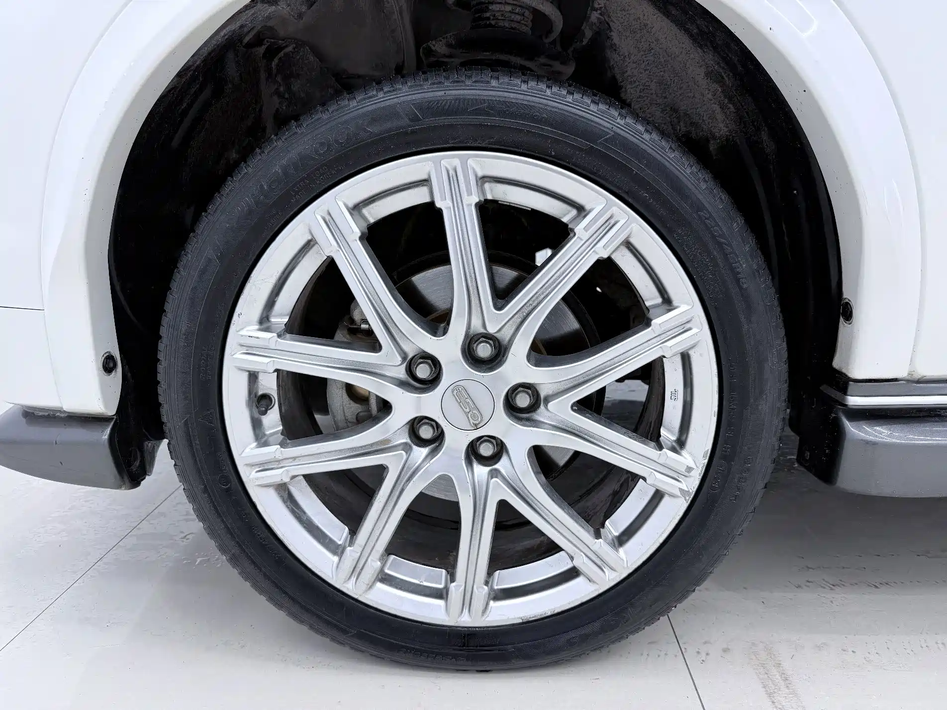 صورة 17 - Infiniti ESQ