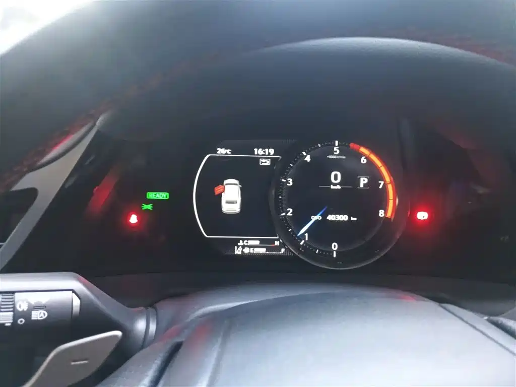 Lexus ES 2021 300h F SPORT фото 12