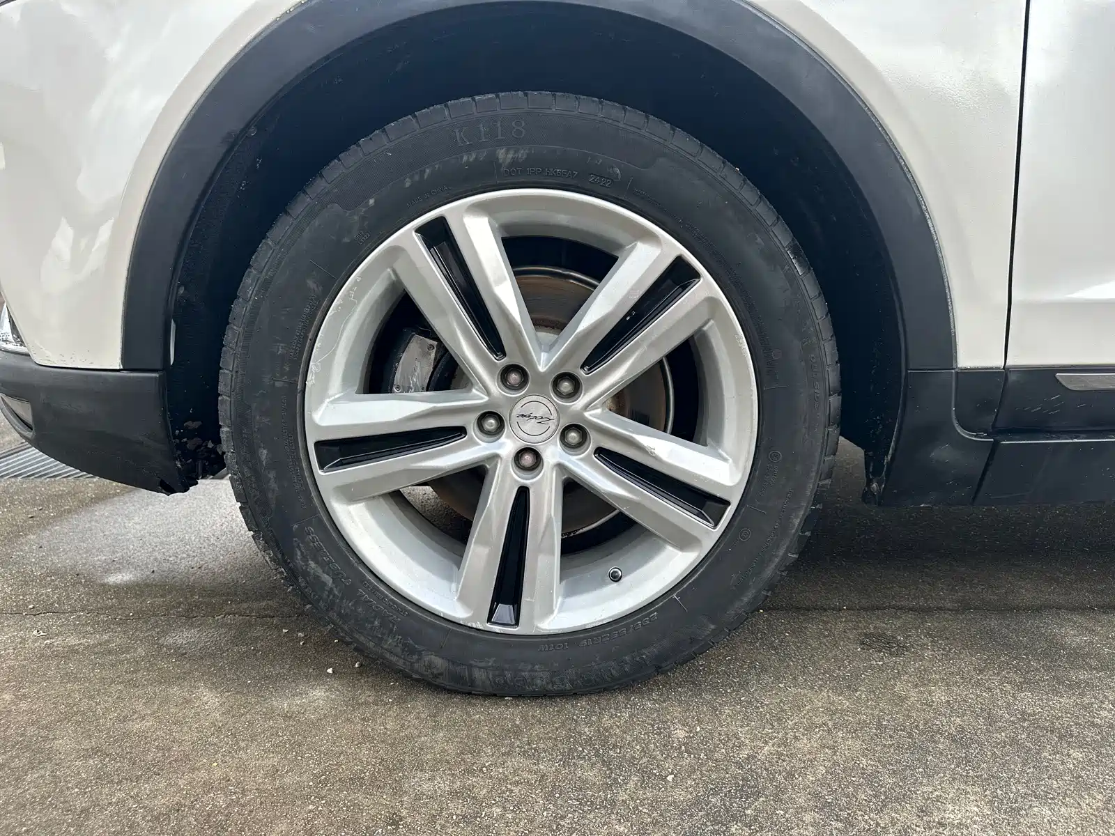 Фото 18 - Zotye T700