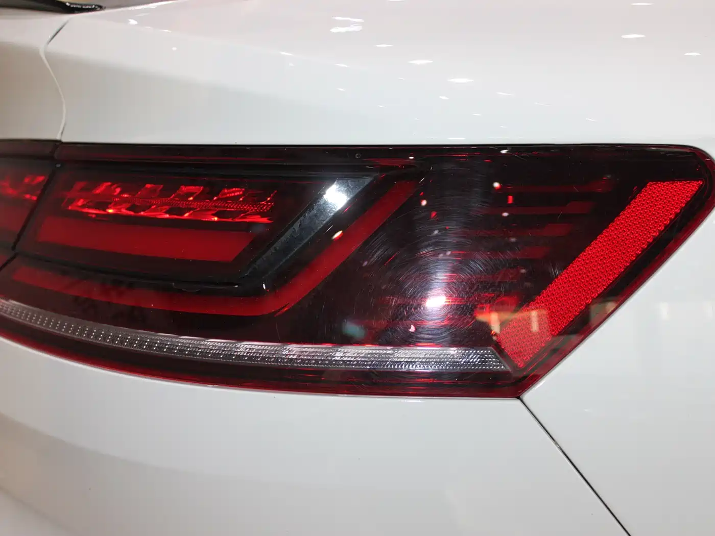 Volkswagen FAW-Volkswagen CC 2021 380TSI Eye-catching Edition фото 7