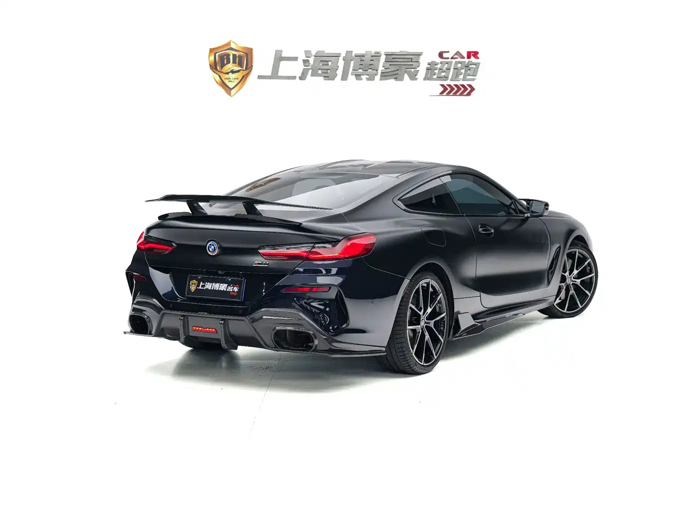 Фото 2 - BMW 8 Series