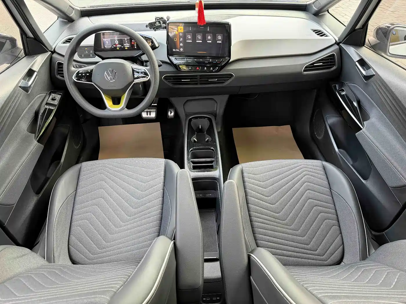 Volkswagen ID.3 2023 Pure Smart Edition фото 13