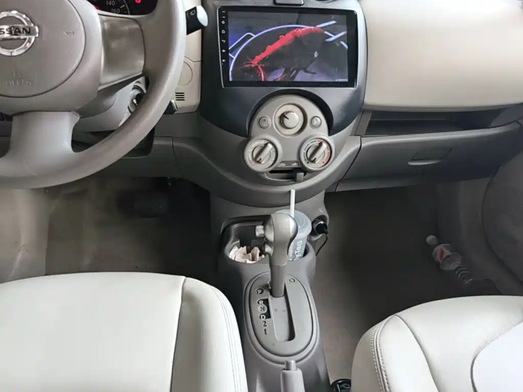 Nissan March 2015 2010 1.5L Automatic Easy Shine Edition