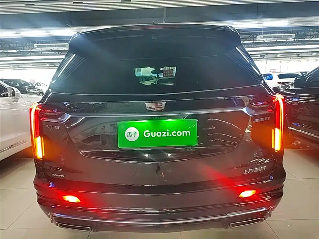 Cadillac XT6 2021 2.0T 6-seater 4WD Luxury фото 6