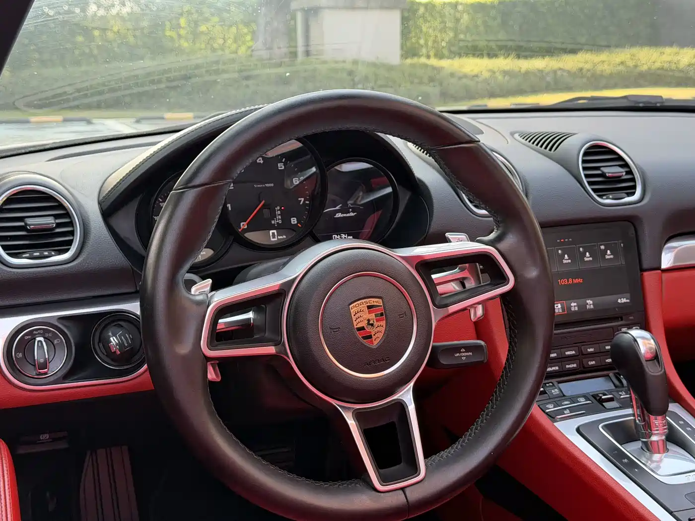 Porsche 718 2018 Boxster 2.0T фото 15