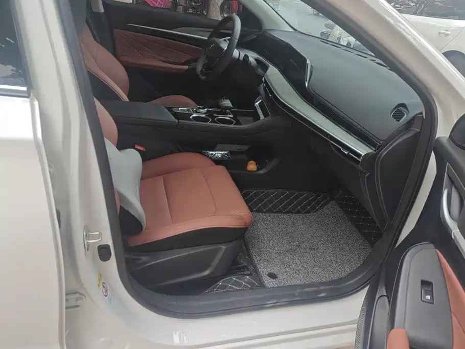 Changan Eado 2026 2025 PLUS 1.4T DCT High Performance