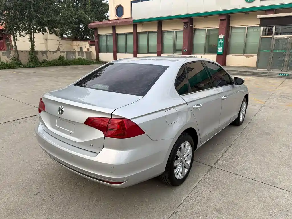 Фото 4 - Volkswagen Bora