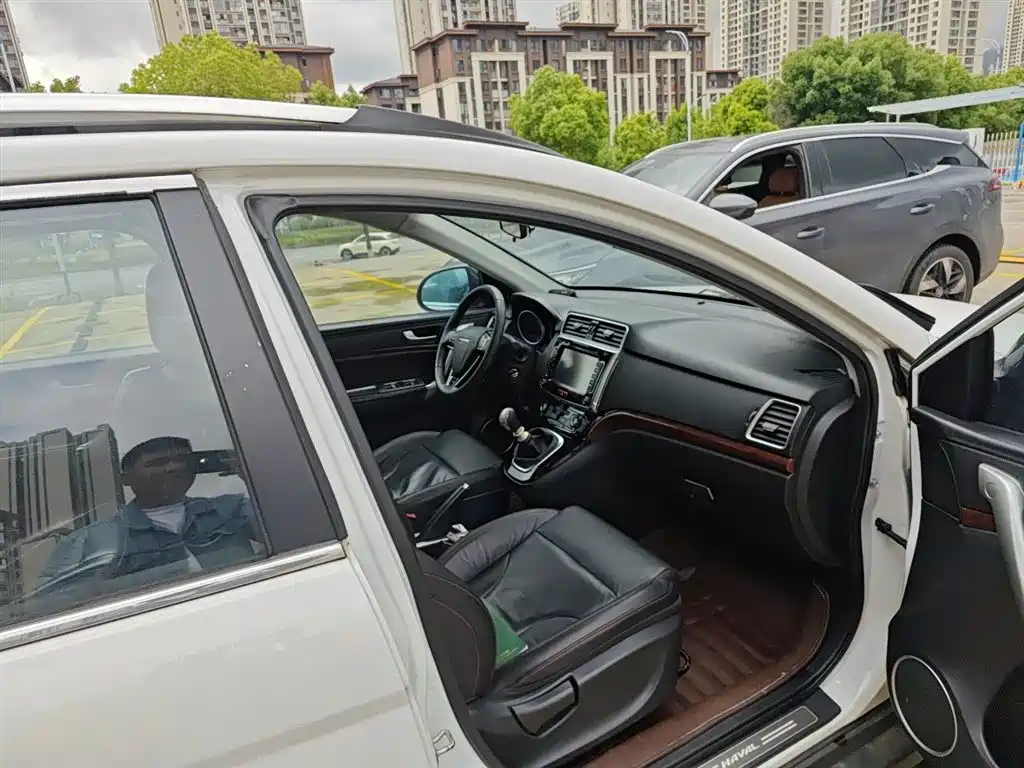 Haval H6 2015 Sport Edition 1.5T Manual 2WD Elite фото 20