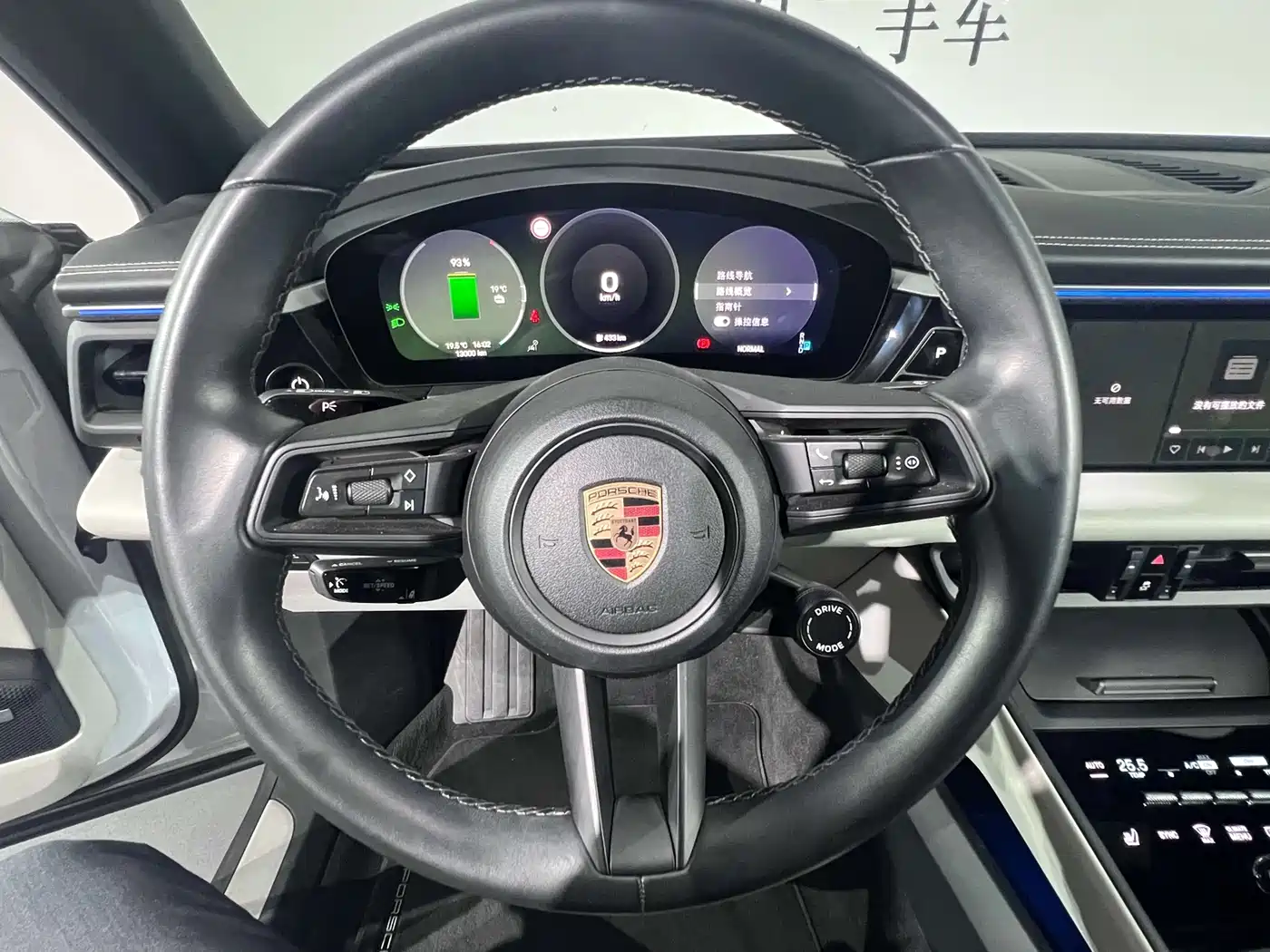 Porsche Macan EV 2024 Macan 4 фото 6