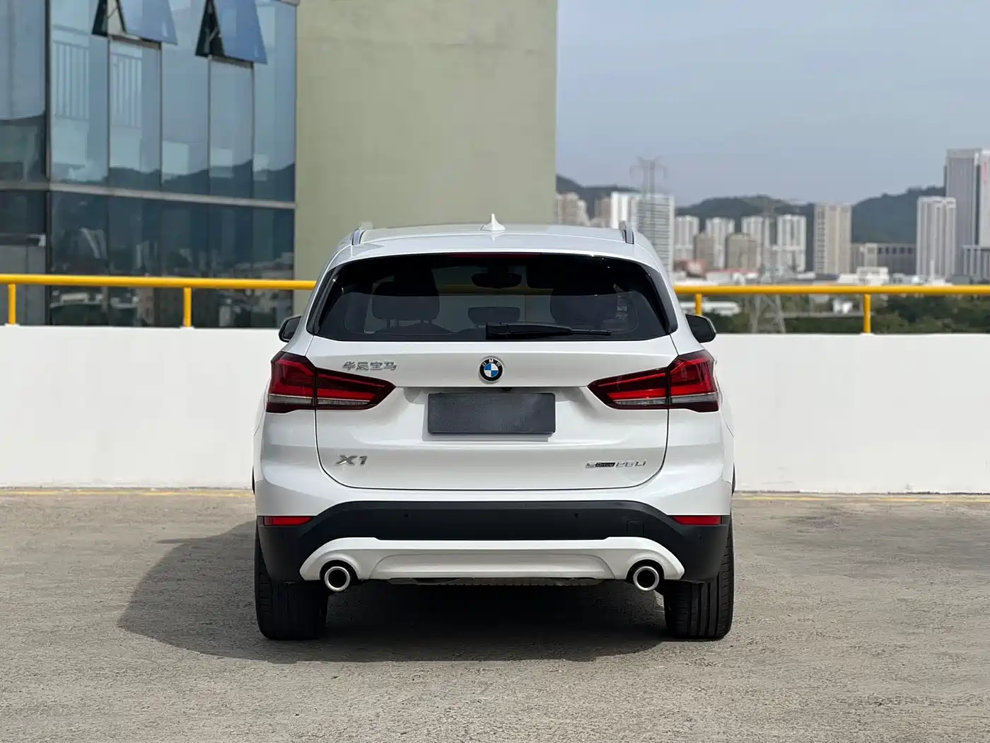 BMW X1 2022 sDrive25Li Leading фото 5