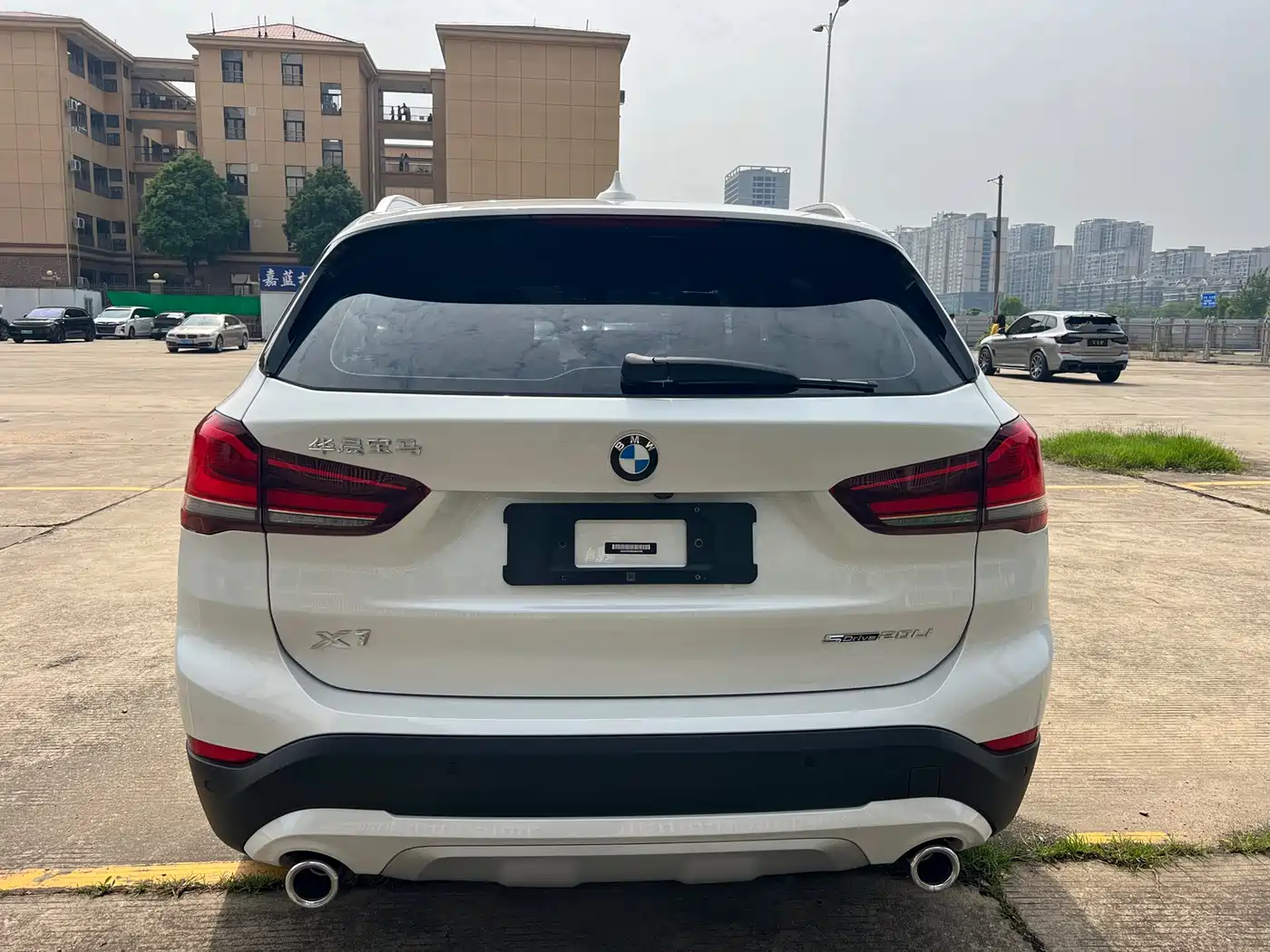 BMW X1 2022 sDrive20Li Premium фото 12