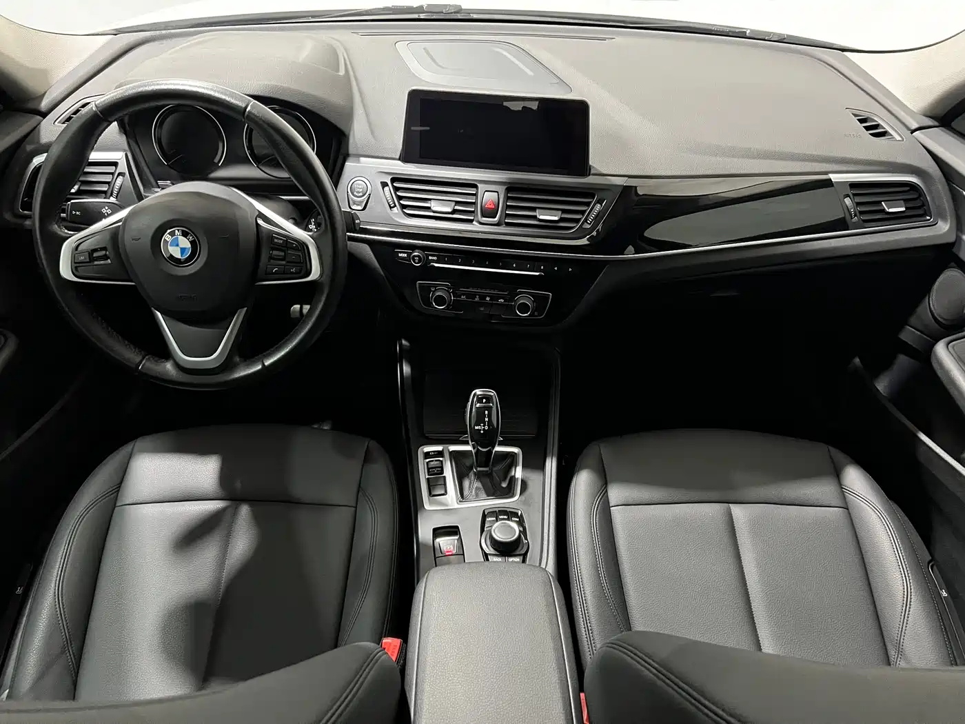 BMW 1 Series 2020 Model 120i Fashion Style фото 6