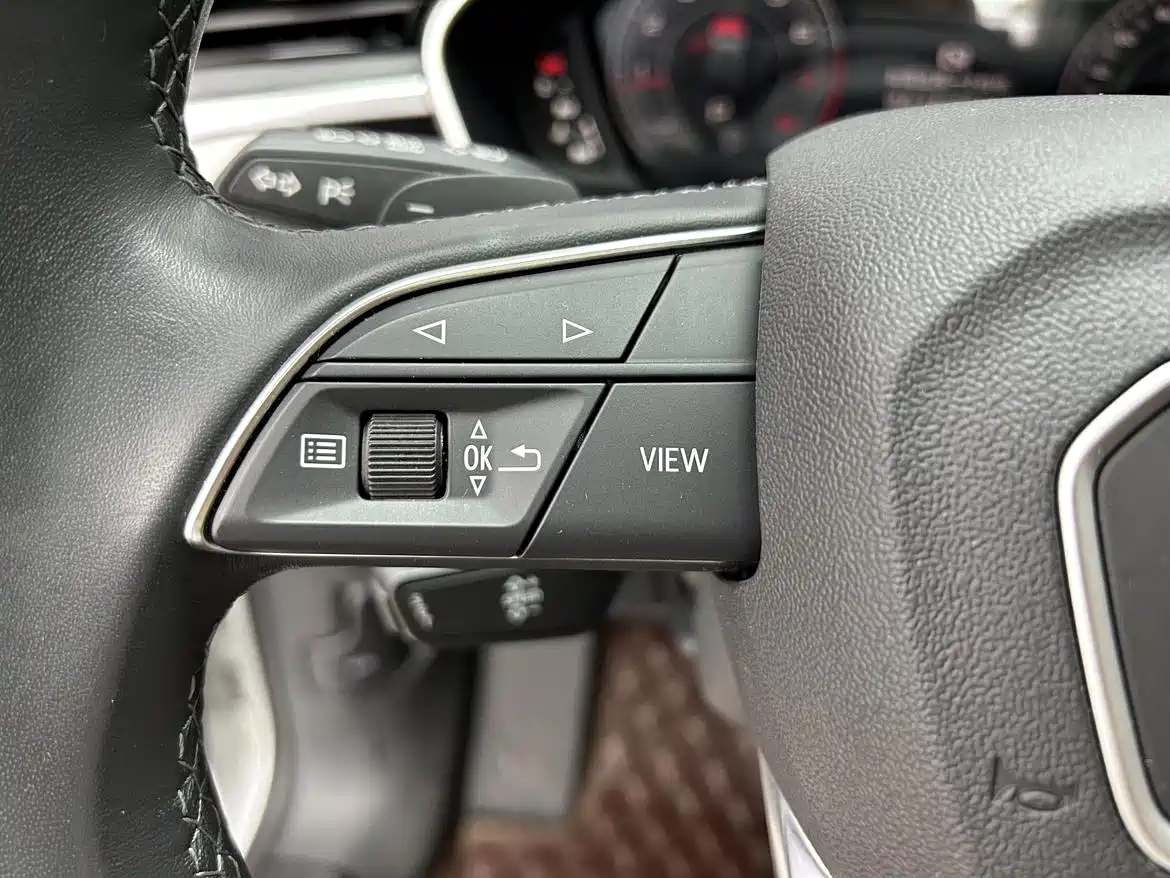 Audi Q3 2023 35 TFSI Fashion Dynamic (1.4T) фото 20