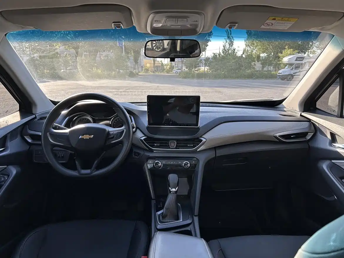 Chevrolet Volando 2020 Mild Hybrid Redline 530T Automatic Premium Edition (5+2 seater) фото 11