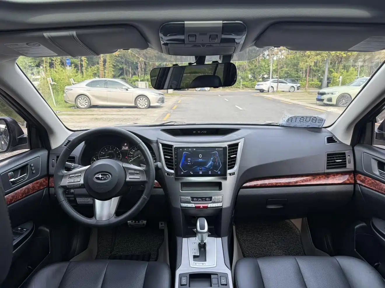 Фото 9 - Subaru Outback