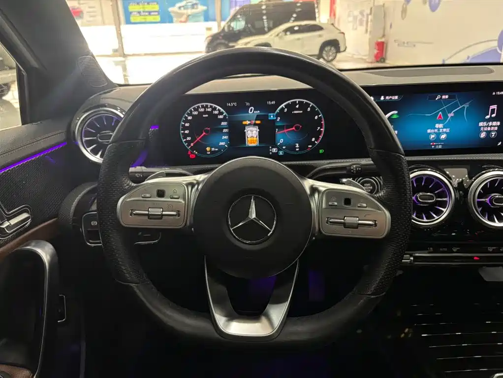 Mercedes-Benz A-Class 2021 A 200 L Sport Sedan Fashion Edition фото 7
