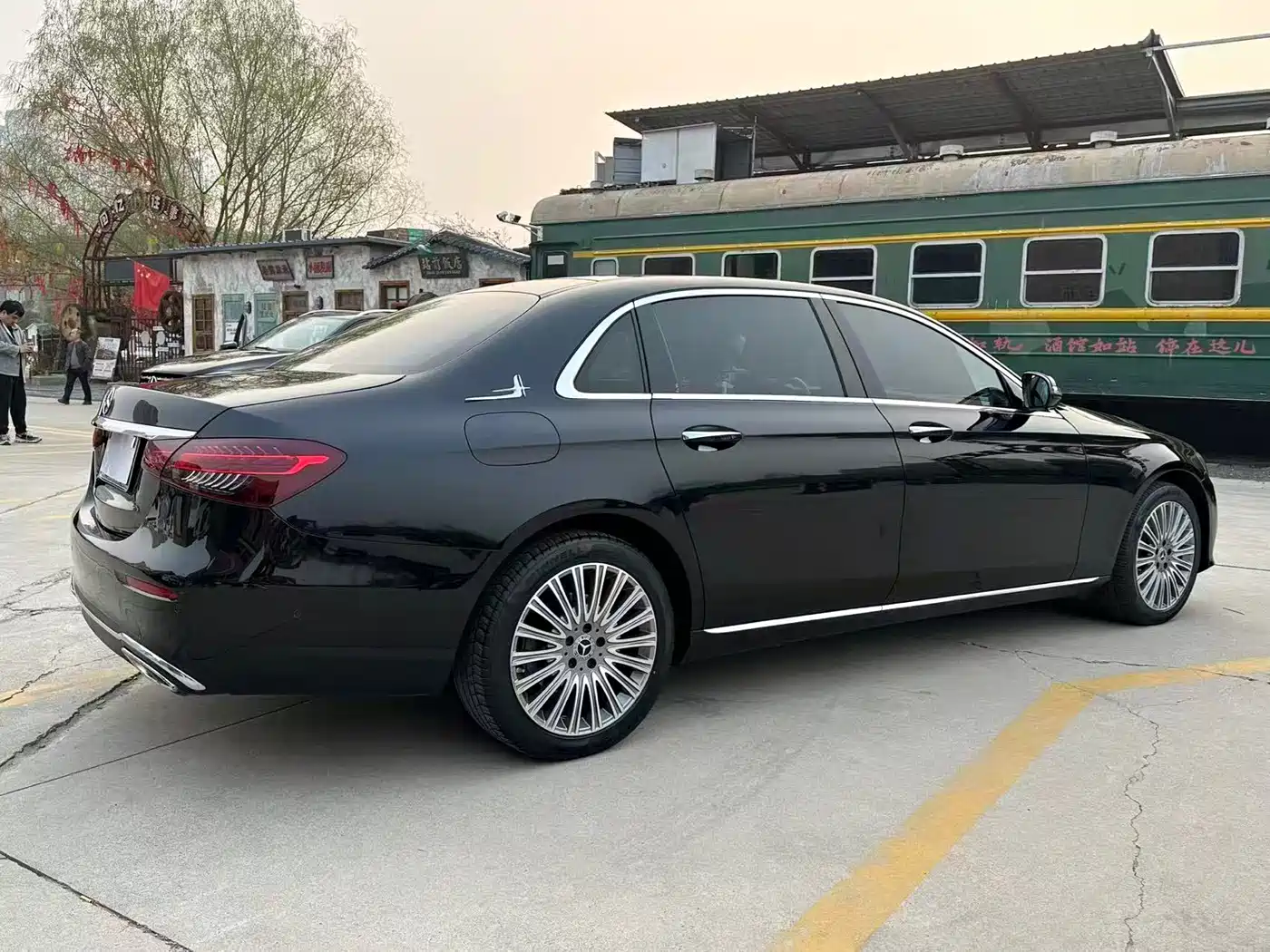  E CLASS