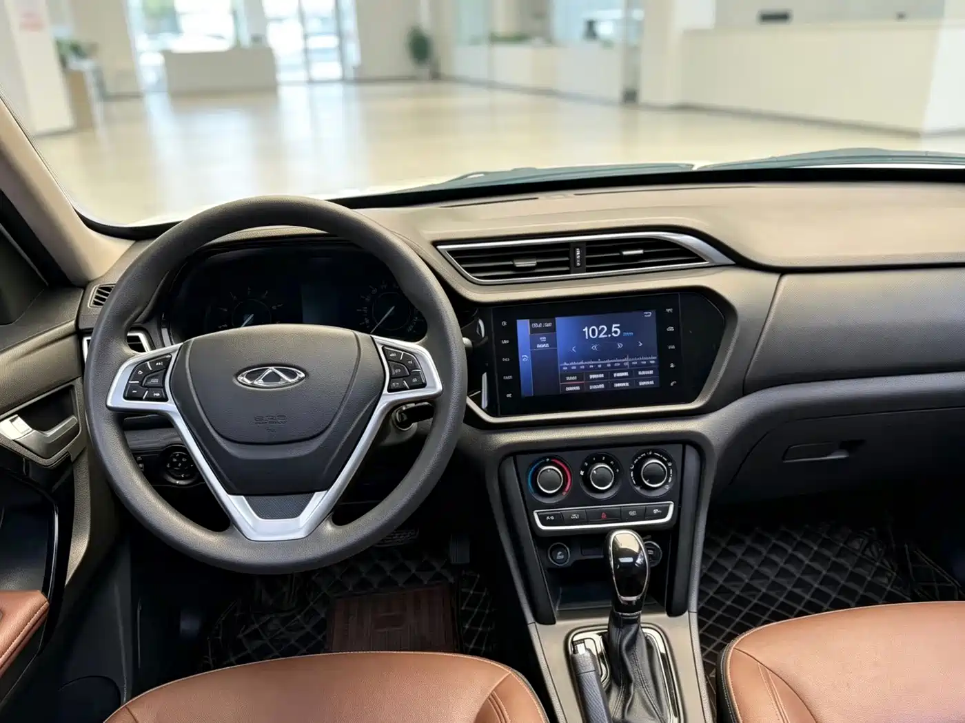 Chery Tiggo 3 2018 2018 1.6L CVT Million Global Edition