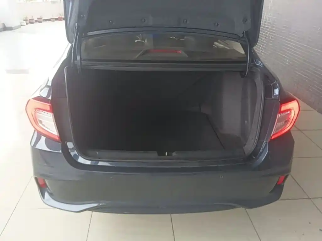 Honda ENVIX 2019 2019 180TURBO CVT Joy Edition China VI