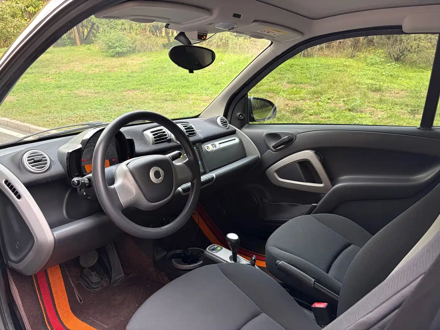 smart fortwo 2014 2012 1.0 MHD Hardtop Standard