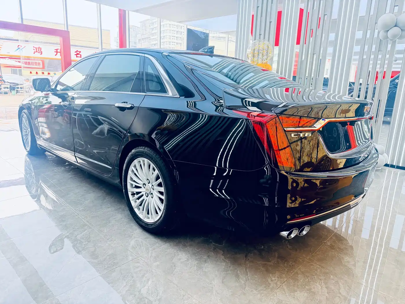 CADILLAC CT6