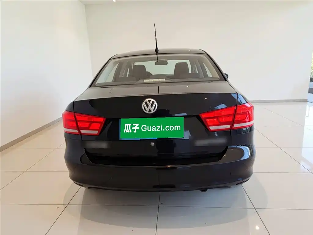 Volkswagen Santana 2015 1.4L Manual Trend Edition фото 6