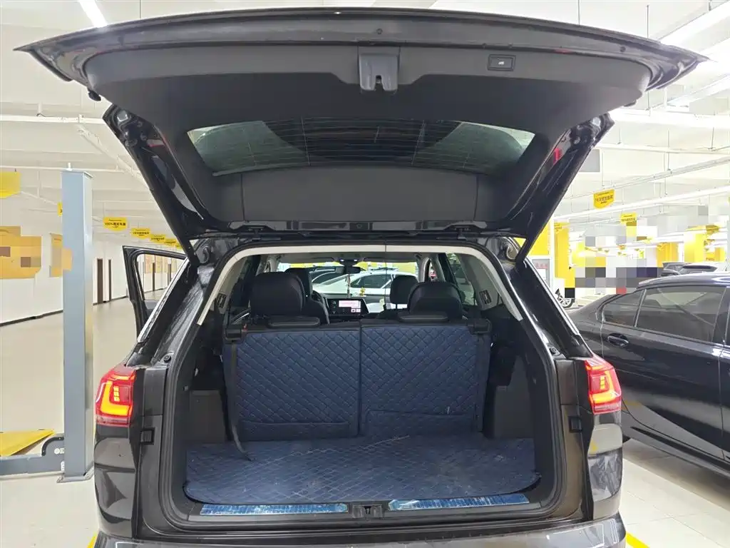 Volkswagen Talagon 2023 Facelift 380TSI 4WD Luxury Premium Pro Edition 6-Seater фото 19