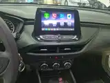 Photo 13 - Buick Verano